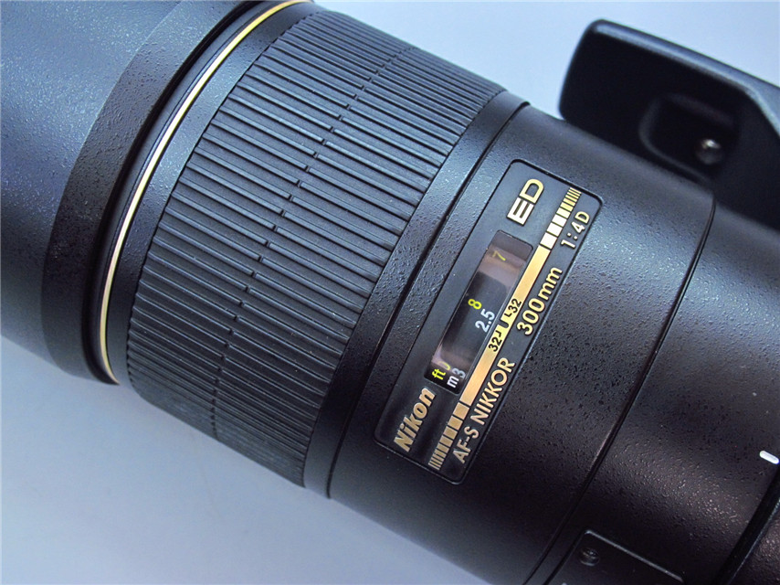 尼康af-s 300mm f/4d if-ed 尼康300f4 自动镜头 定焦