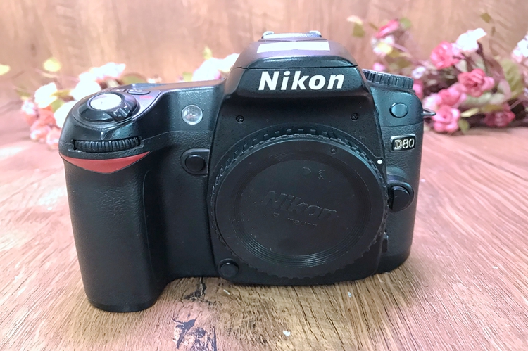 【90新二手nikon尼康 d80 单机 快门63759次 单反相机 7050544】