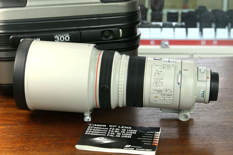 佳能300mm f/2.8l is镜头 超长焦镜头