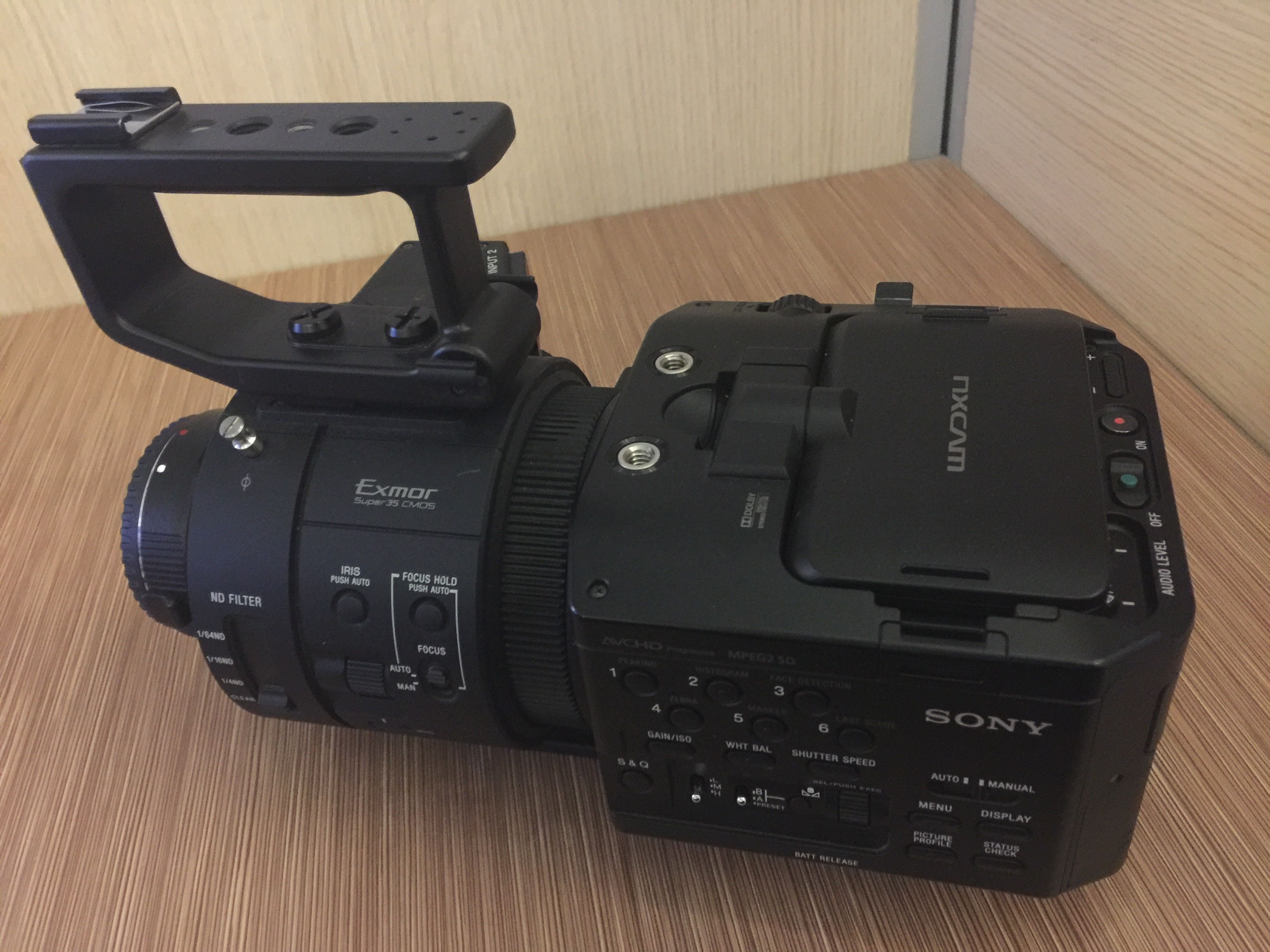 索尼nex-fs700