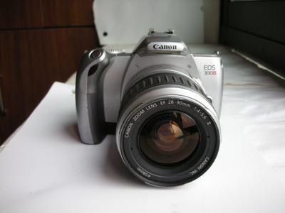 较新佳能EOS300V单反相机带28--90mm镜头