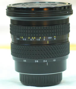 图丽 AF 19-35mm f/3.5-4.5（尼康口）