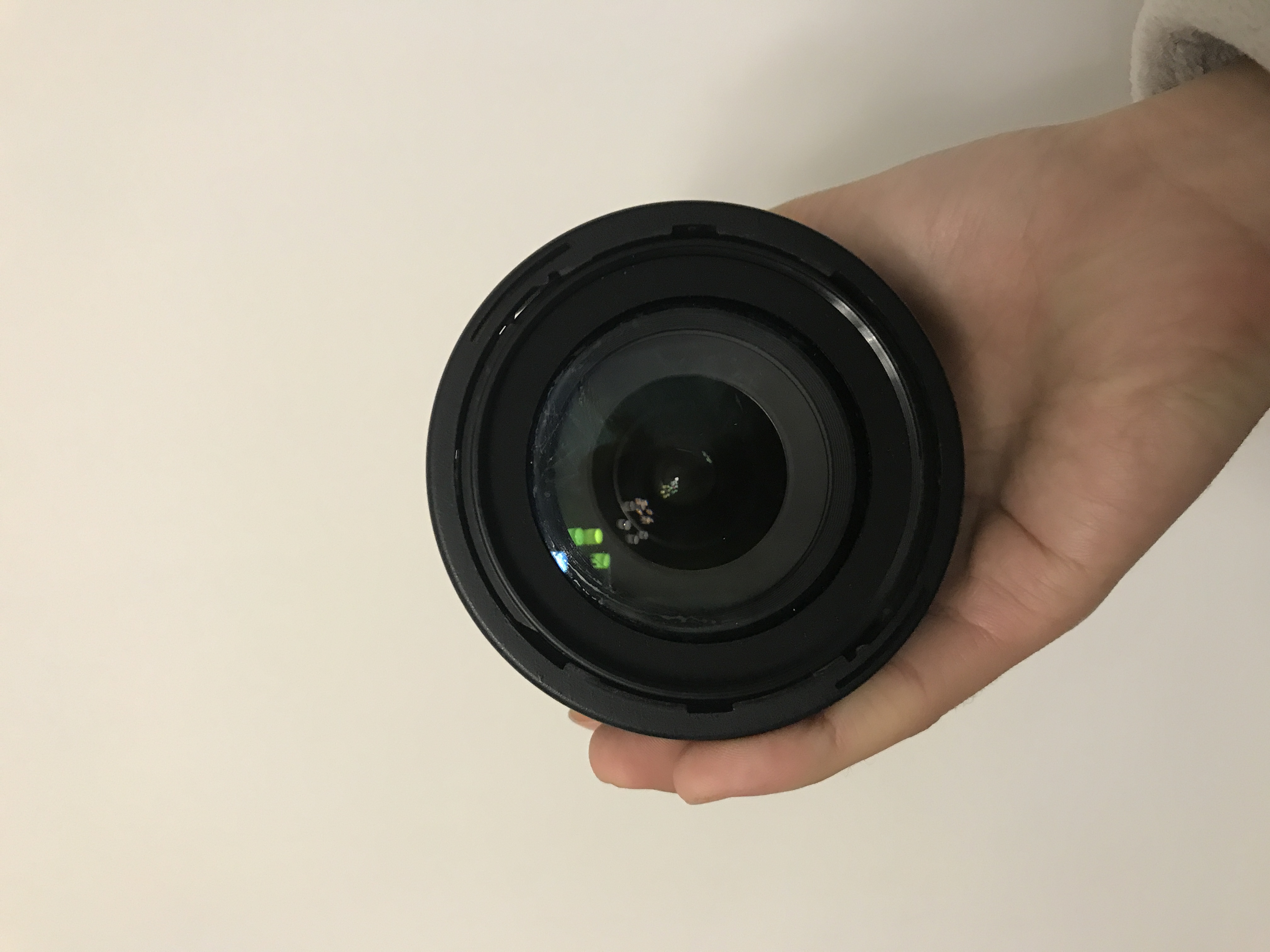 尼康 28-105mm f/3.5-4.5D AF Zoom-Nikkor 几乎全新 送UV镜