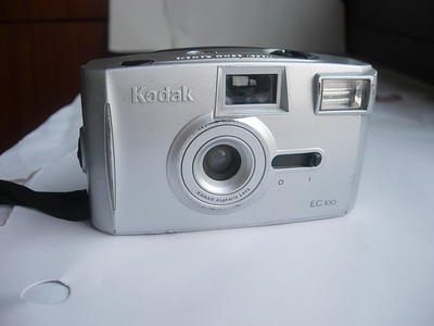很新柯达EC100自动曝光便携式相机，收藏使用
