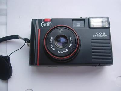 极新飞跃KX--2定焦镜头便携式旁轴相机，有包装说明书，收藏使用
