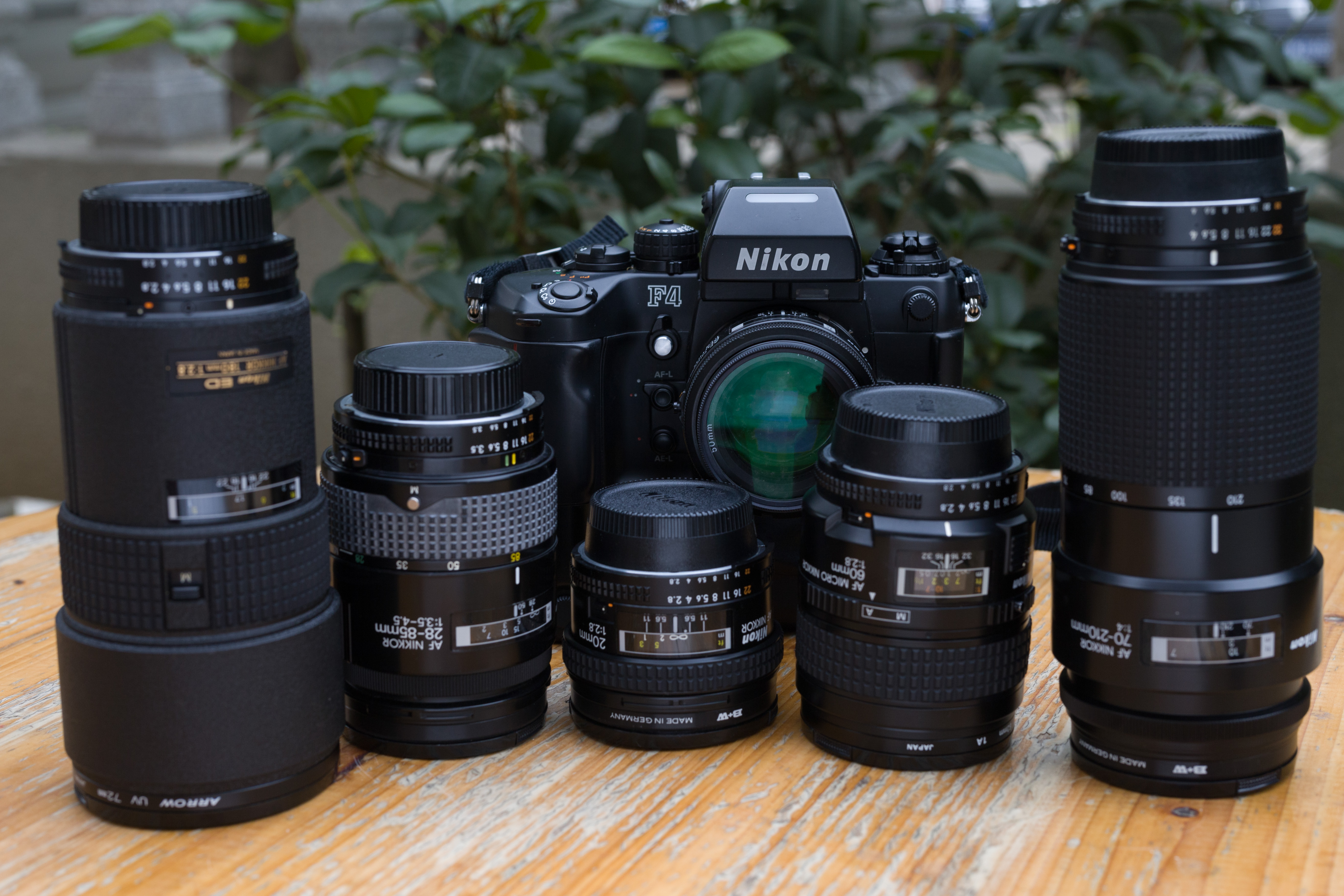 Nikon F4加5镜头