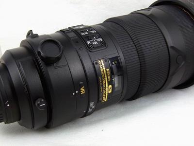尼康 AF-S Nikkor 300mm f/2.8 ED VR II