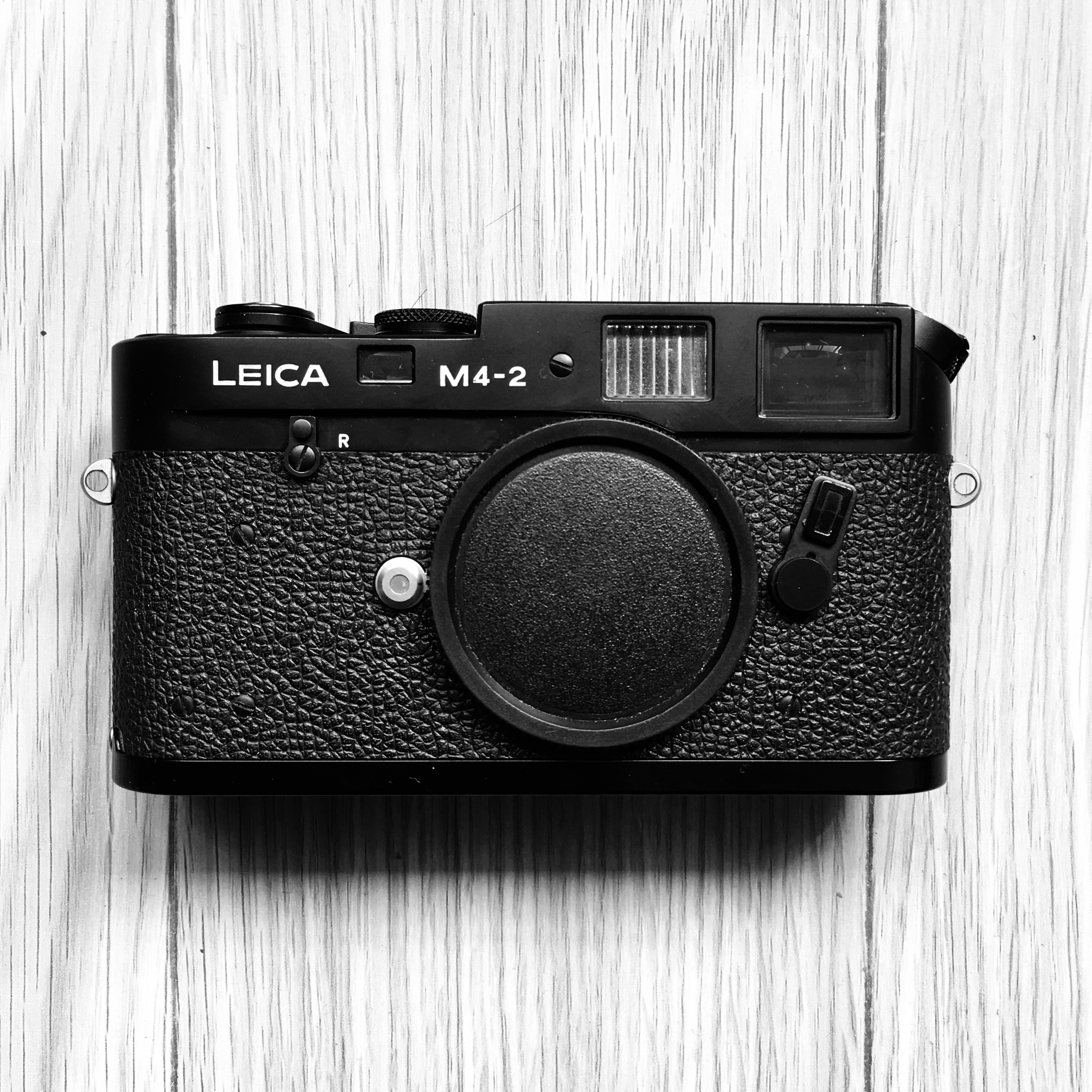 Leica M4-2 德国带回来，带原厂包装 95成新