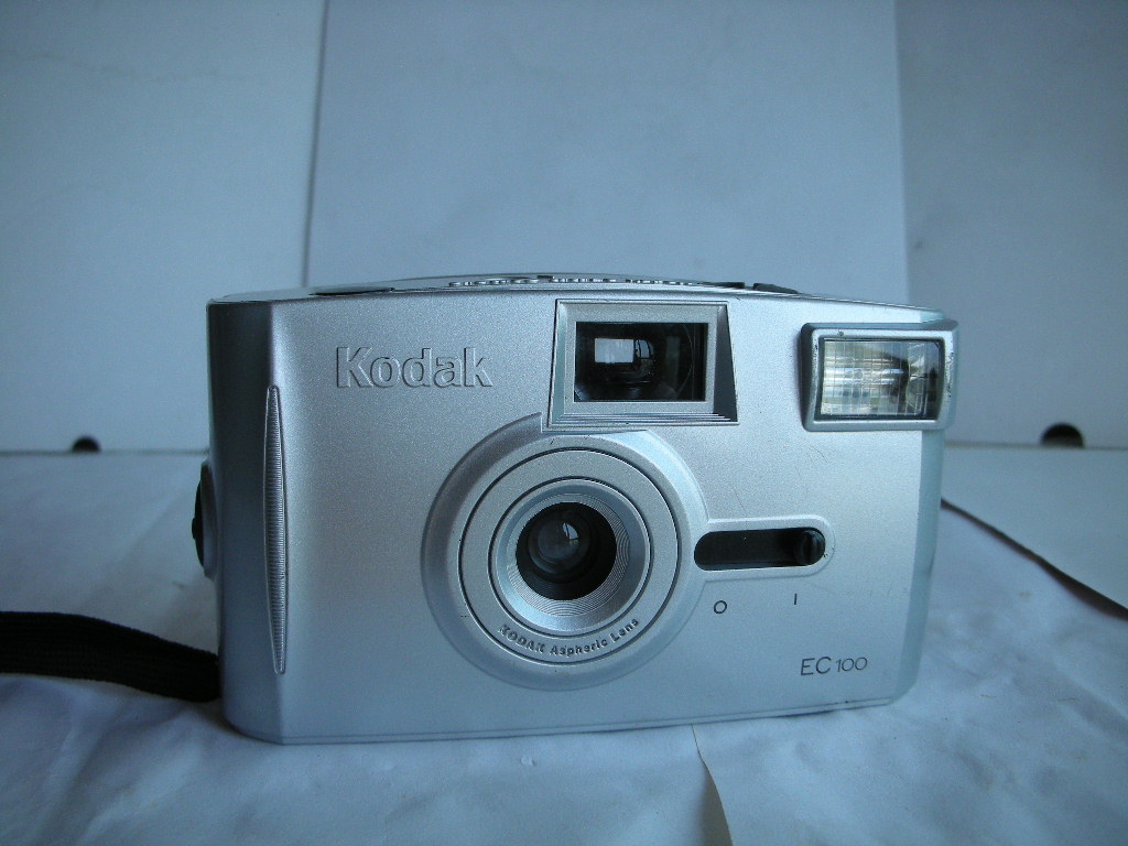 较新柯达EC100定焦镜头自动曝光相机，收藏使用