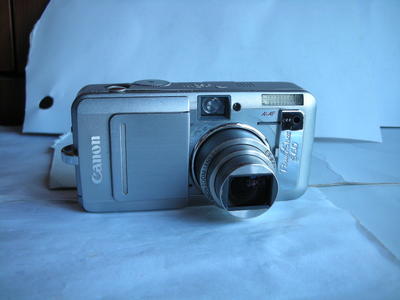 很新佳能 S60经典相机，1.8大CCD,收藏使用