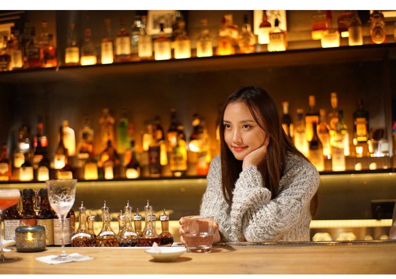 七工匠35mm f1.2人像微单镜头 手动定焦 大光