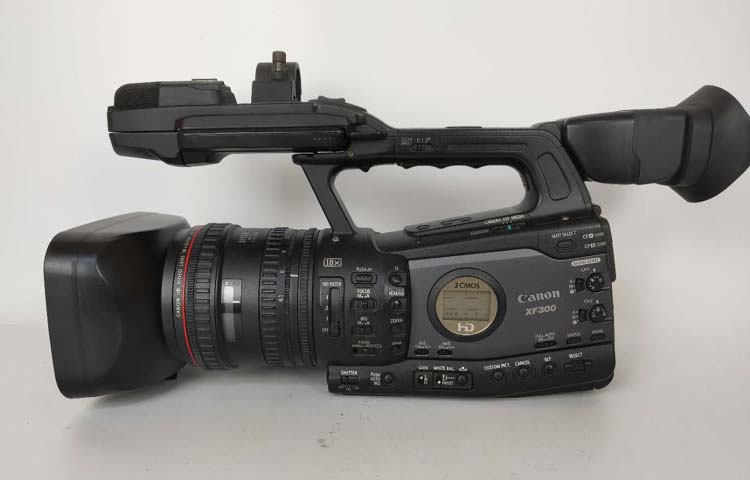 佳能 XF300 出售佳能XF300摄像机！