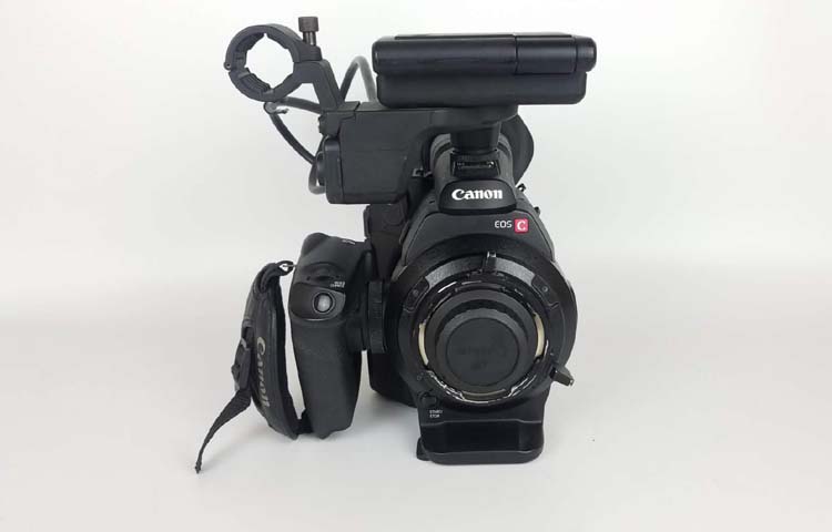 佳能 EOS C300 PL 8800元处理一台佳能C300 PL口摄像机！