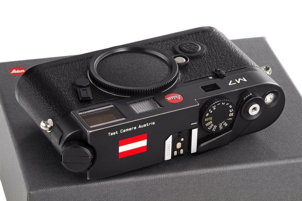 徕卡 Leica M7 TTL 0.72 奥地利国旗版 带展示盒