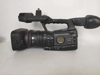 新的一台佳能XF310高清摄像机！！