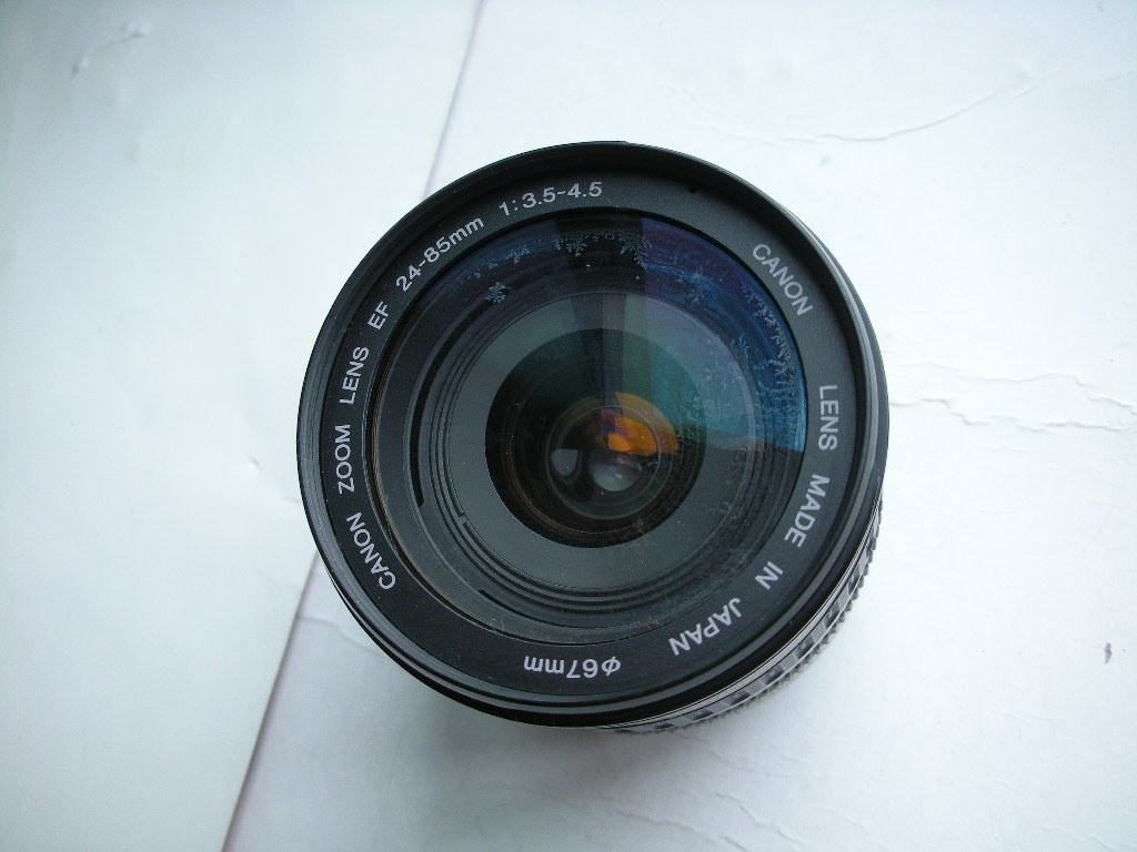 很新佳能EF24--85mmf3.5-4.5经典镜头，半幅全幅相机通用