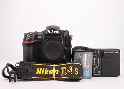 94新二手Nikon尼康 D4单机 快门21000次 高端单反 032521