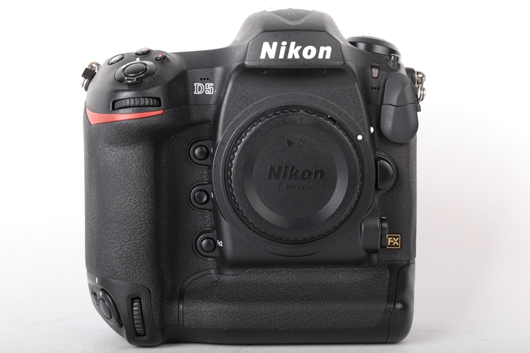 【90新二手nikon尼康 d5 单机身 快门41081次 cf版本 100226京】