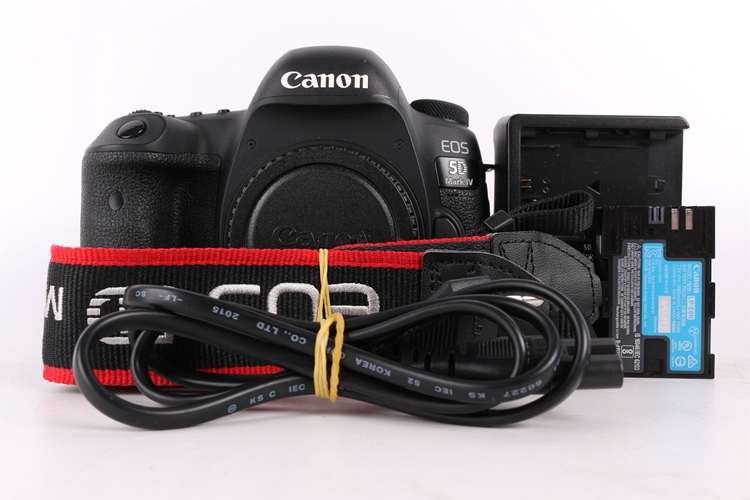 95新二手Canon佳能 5D4 单机 高端单反相机 003214