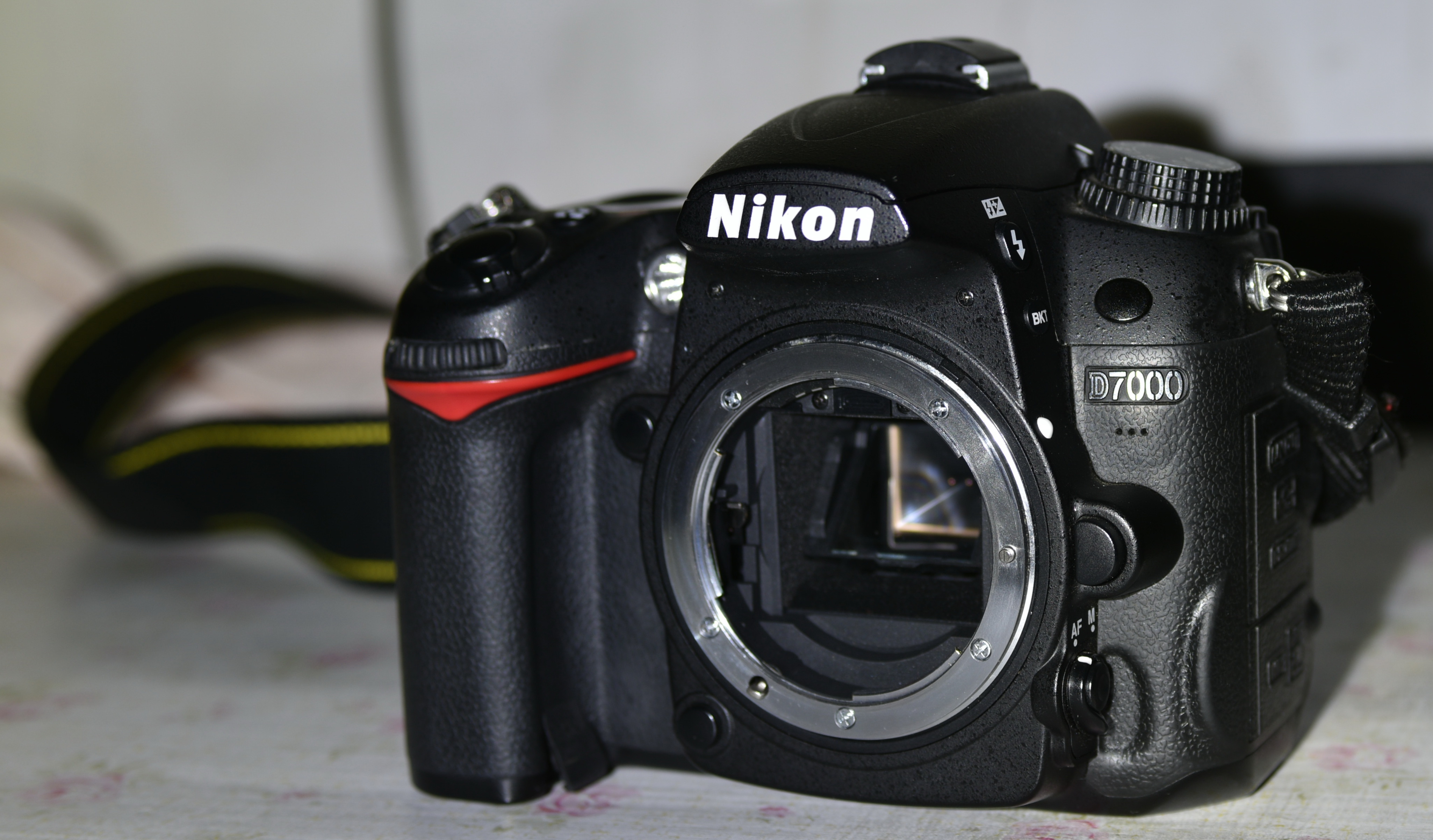 【自用】尼康 D7000单反相机机身，画质锐