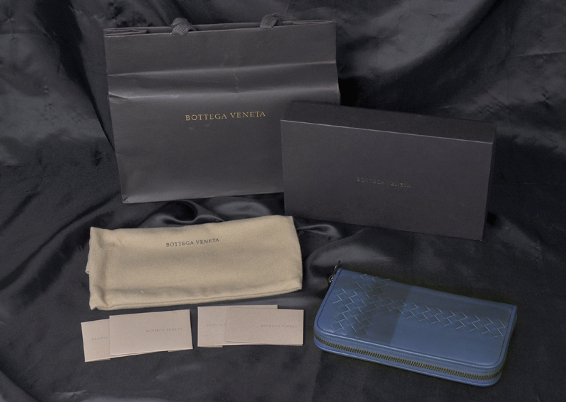 【特价未使用品】宝缇嘉新款编织羔羊皮深海蓝长款钱包80037