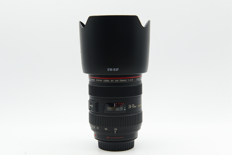 95新二手Canon佳能 24-70/2.8 L USM一代红圈镜头 370046