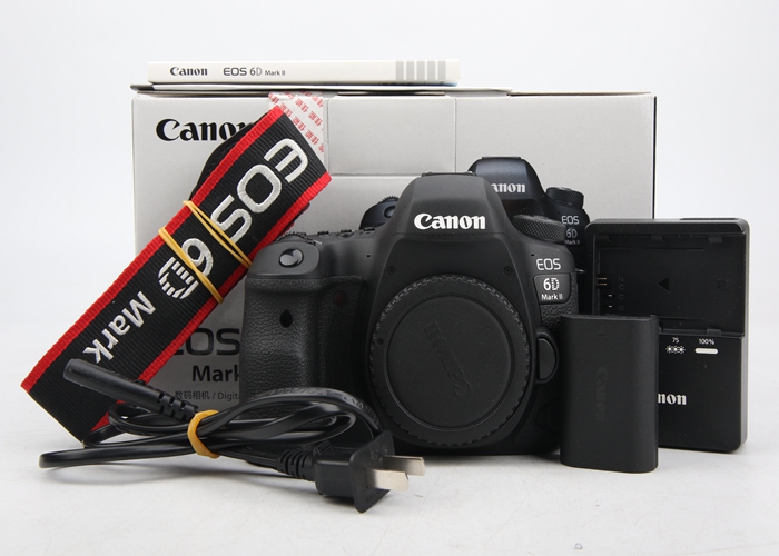 97新二手Canon佳能 6D2 单机 高端单反相机高价回收011285