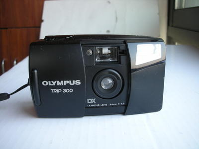很新奥林巴斯TRIP300定焦镜头袖珍相机，送挂绳，收藏使用