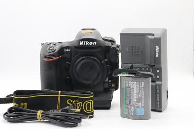 95新二手Nikon尼康 D4s 单机专业单反快门26100次回收026768