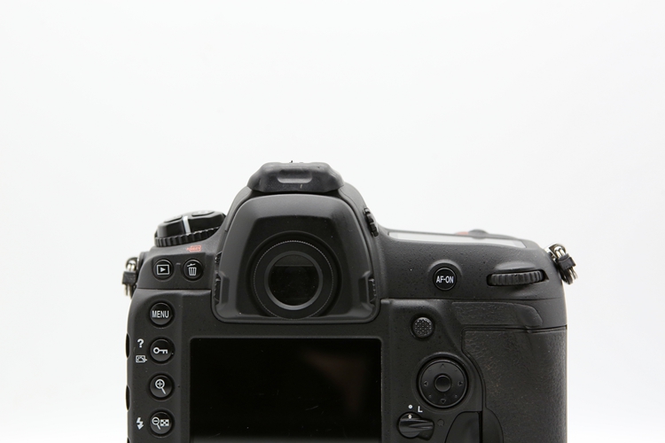 【95新二手nikon尼康 d5 单机身 快门22000次 xqd版本 007193】- 蜂鸟