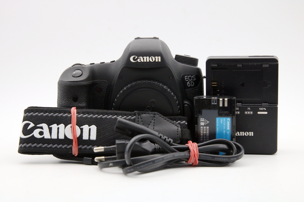 95新二手Canon佳能 6D 单机 高端单反相机 000675