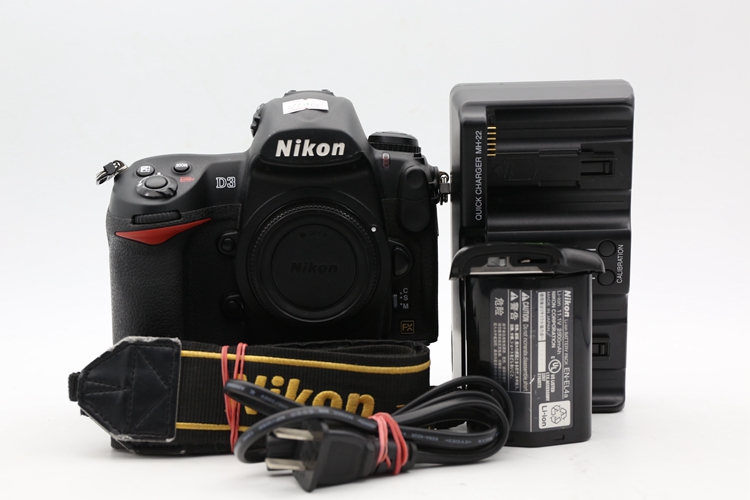 95新二手Nikon尼康 D3 单机 快门21300次回收 035507