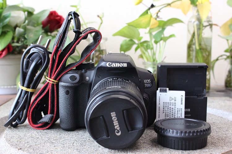 93新二手 Canon佳能 700D套（18-55）专业数码相机 018001 058768