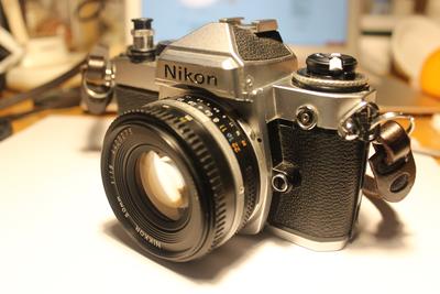 Nikon FE2 胶片机 赠 胶卷
