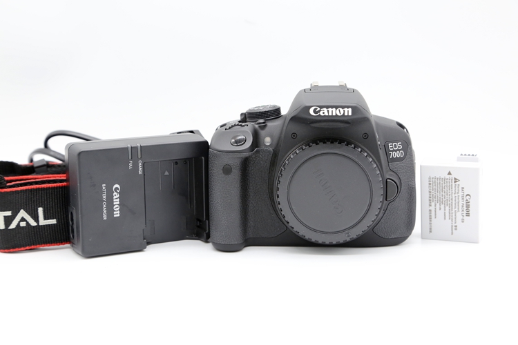 98新二手 Canon佳能 700D 单机 专业单反相机 回收036148