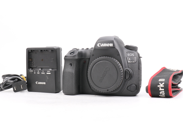 95新二手Canon佳能 6D2 单机 高端单反相机 回收001004