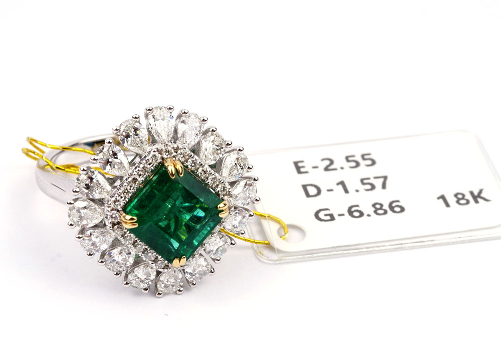 【特价】顶级赞比亚祖母绿宝石美钻18K黄/白金戒指NJH2105 E2.55