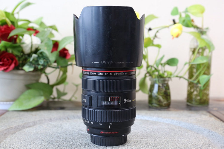 93新二手Canon佳能 24-70/2.8 L USM一代红圈镜头回收 097306
