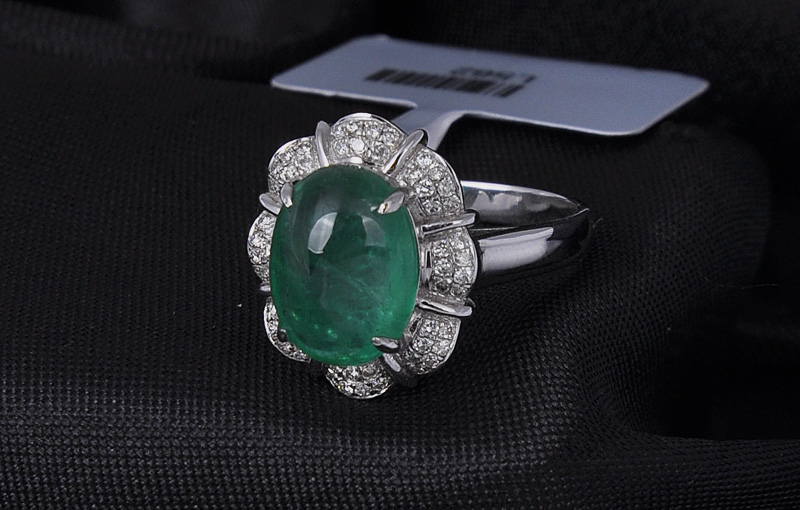 【特价】哥伦比亚祖母绿宝石白金镶钻戒指14号L562