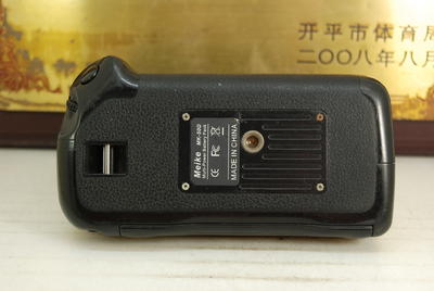 美科 MK-50D 手柄 电池盒 佳能20D 30D 40D 50D 单反相机使用