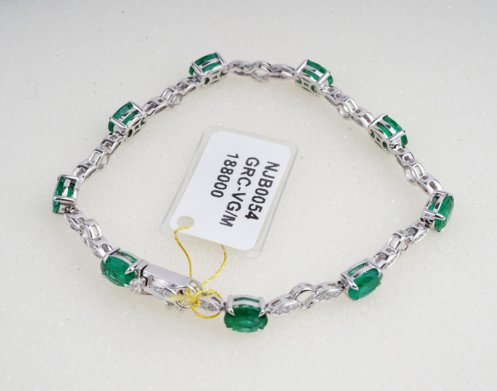 【特价】顶级赞比亚祖母绿宝石白金镶美钻手链NJB0054 E6.23