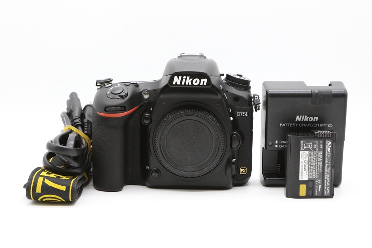 90新二手Nikon尼康 D750 单机 快门17000次回收 026090