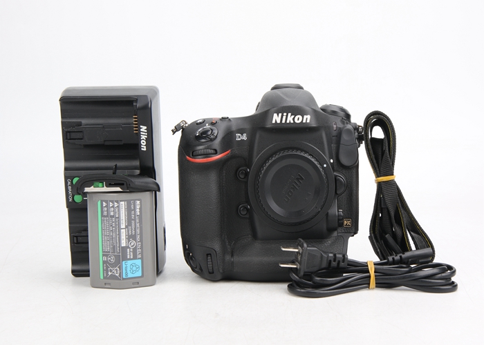 95新二手Nikon尼康 D4单机 快门18000次高端单反 回收038878	