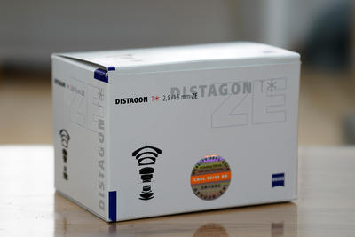 卡尔·蔡司 Distagon T* 15mm f/2.8 ZE 