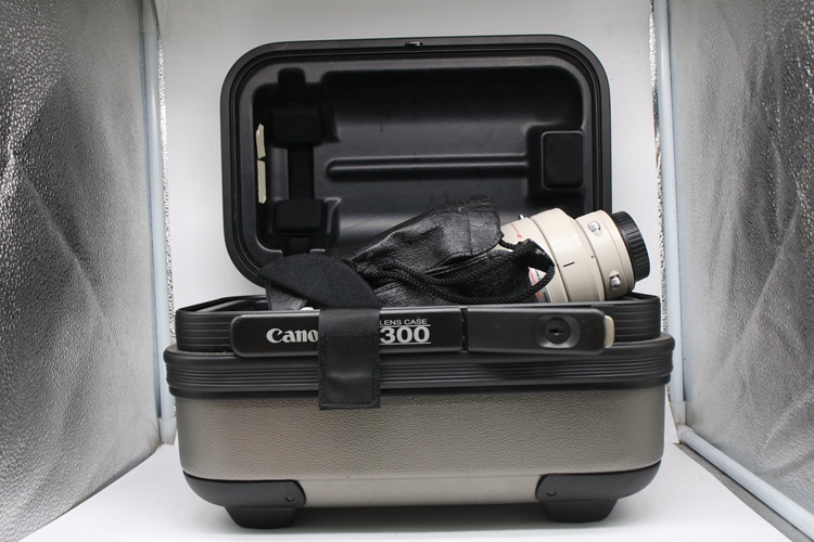 95新二手Canon佳能 300/2.8 L IS USM 328防抖镜头回收30004