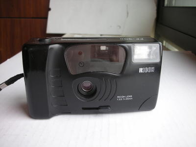 很新理光FF30D经典自动曝光相机