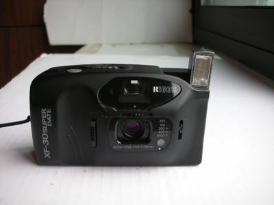 很新理光30D超级型定焦镜头自动曝光相机，收藏使用