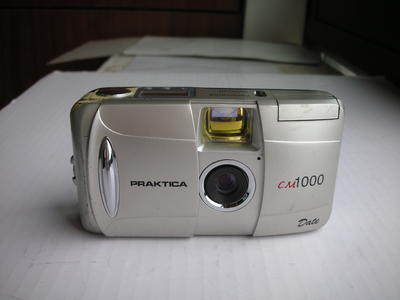 较新德国百佳CM--1000便携式胶片相机，定焦镜头