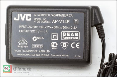 JVC/杰伟世 摄像机电源 AP-V14E原装充电器/适配器