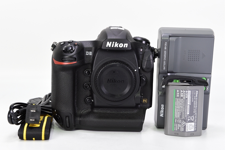 95新二手Nikon尼康 D5 单机身 快门18504次 CF版本回收500851